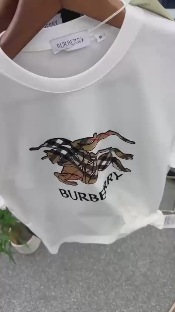Burb£ry T-Shirt Bay