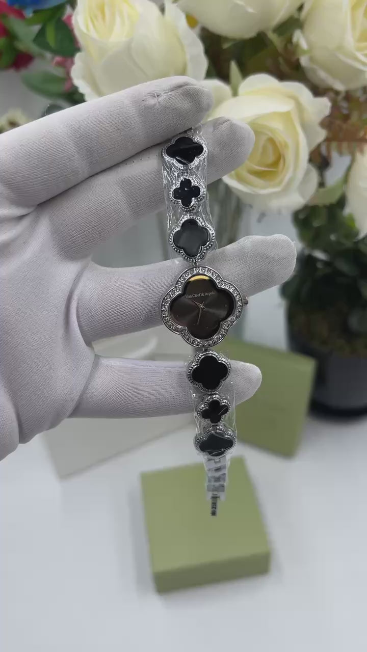 Van Cleef Arp£ls Bayan saat
