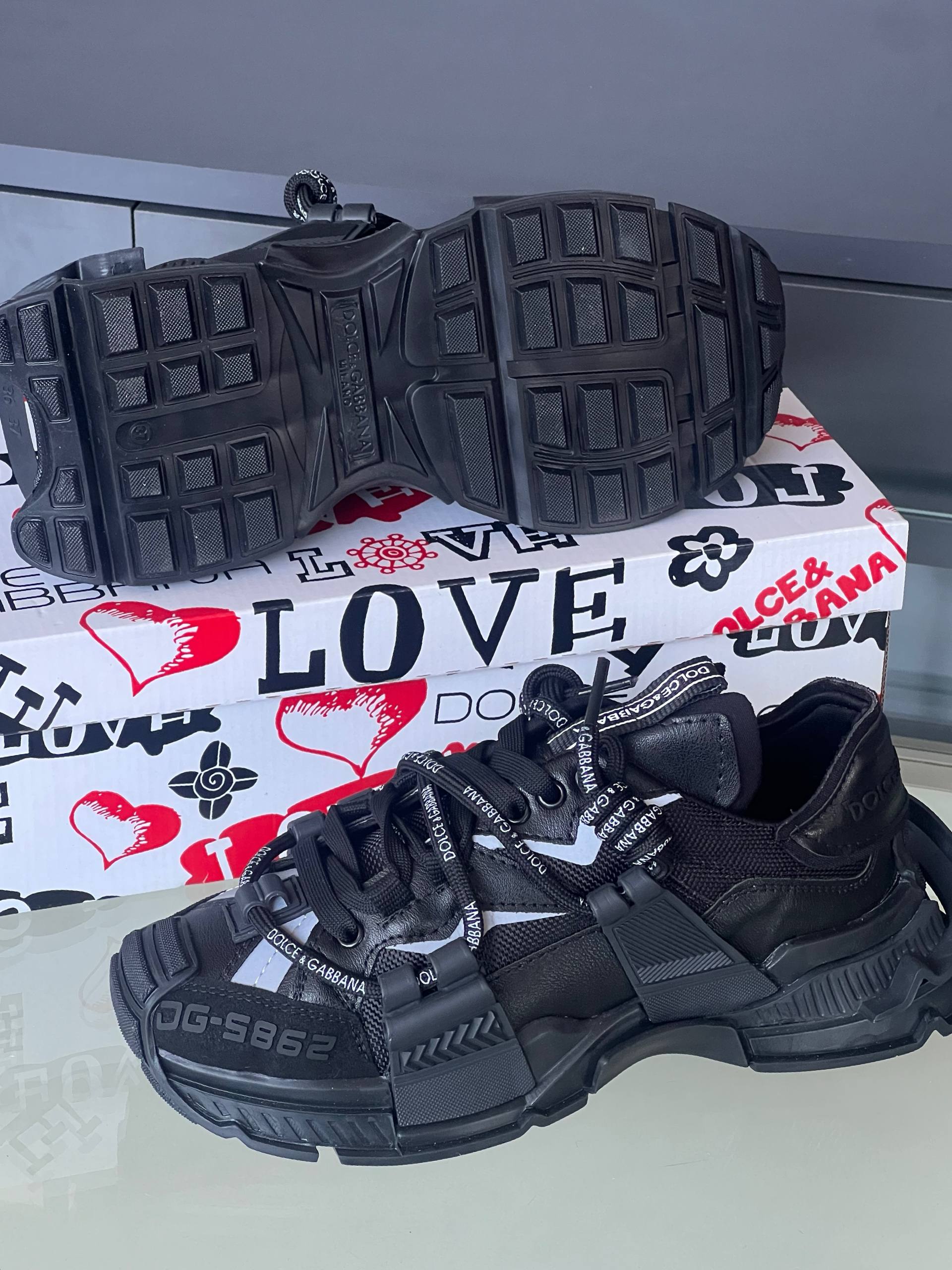 D&G Trainer RunWay Bayan