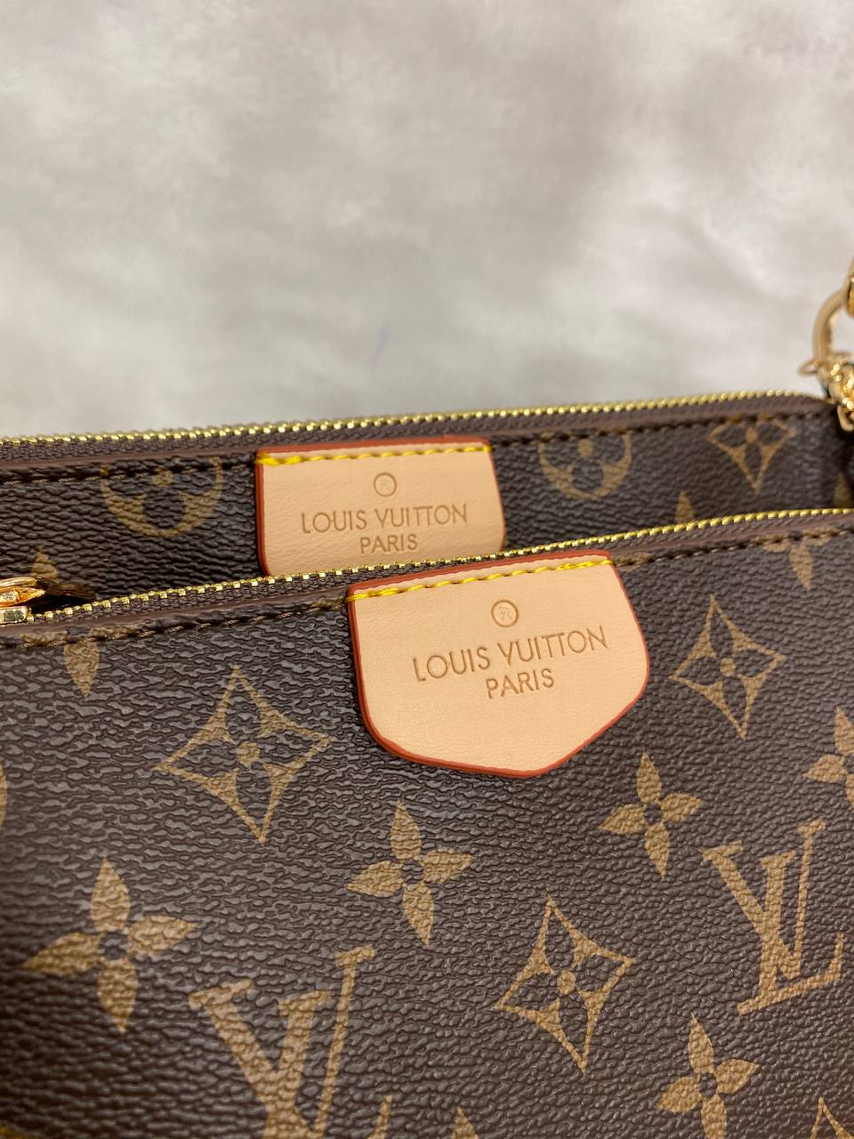 LV Multi Pochette