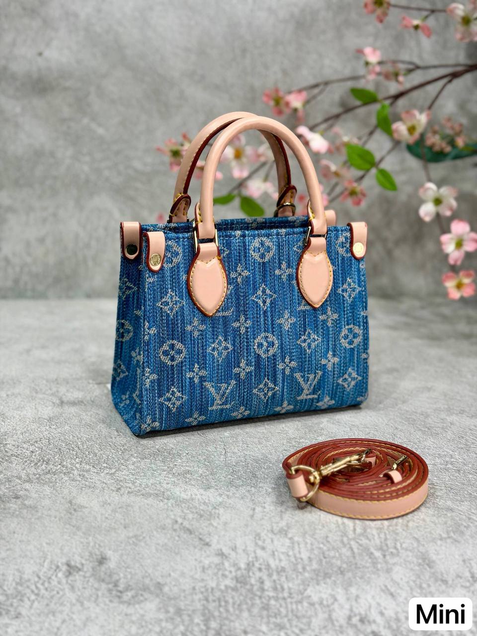 LV Onth£go Mini