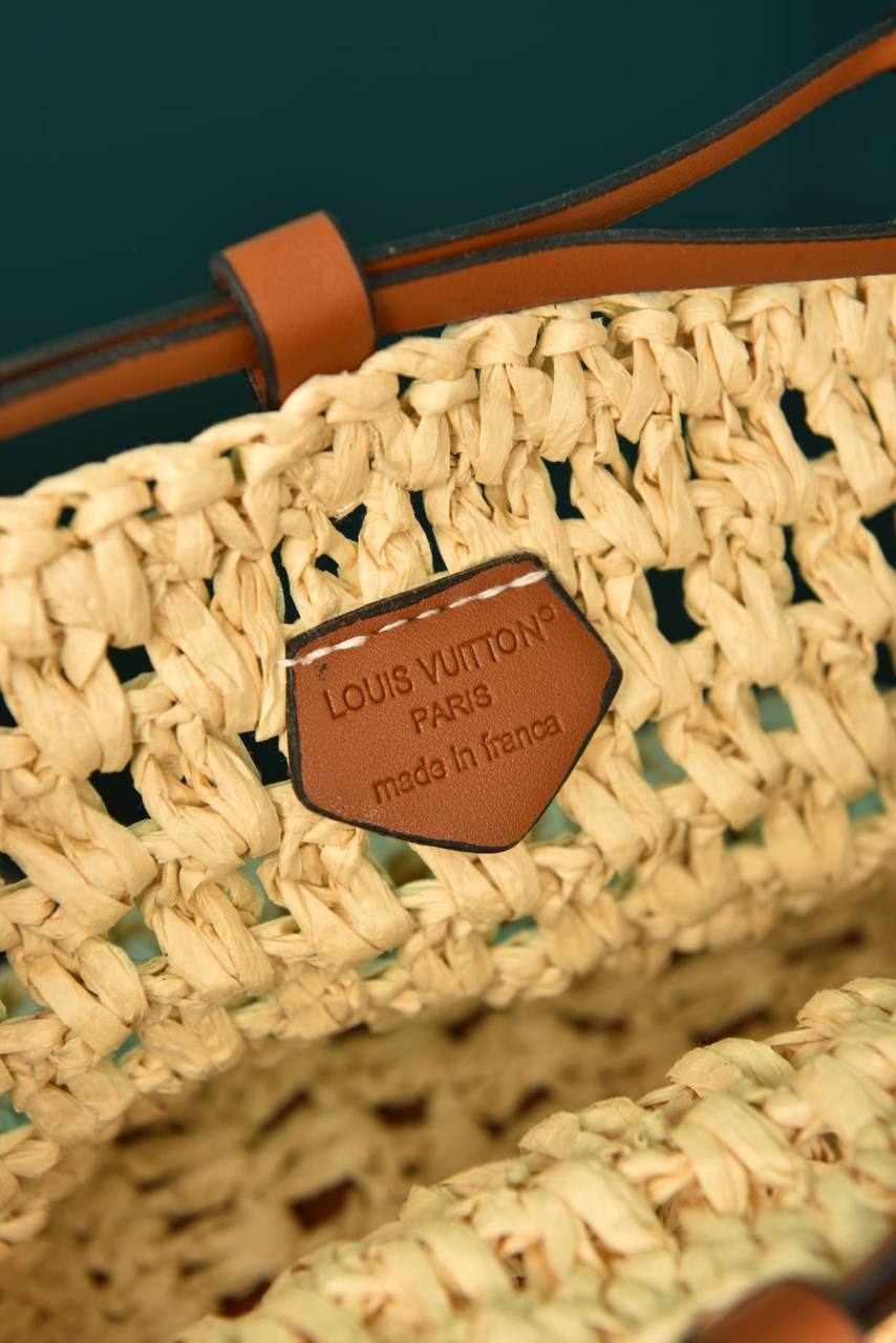 LV Neo Purse Çanta