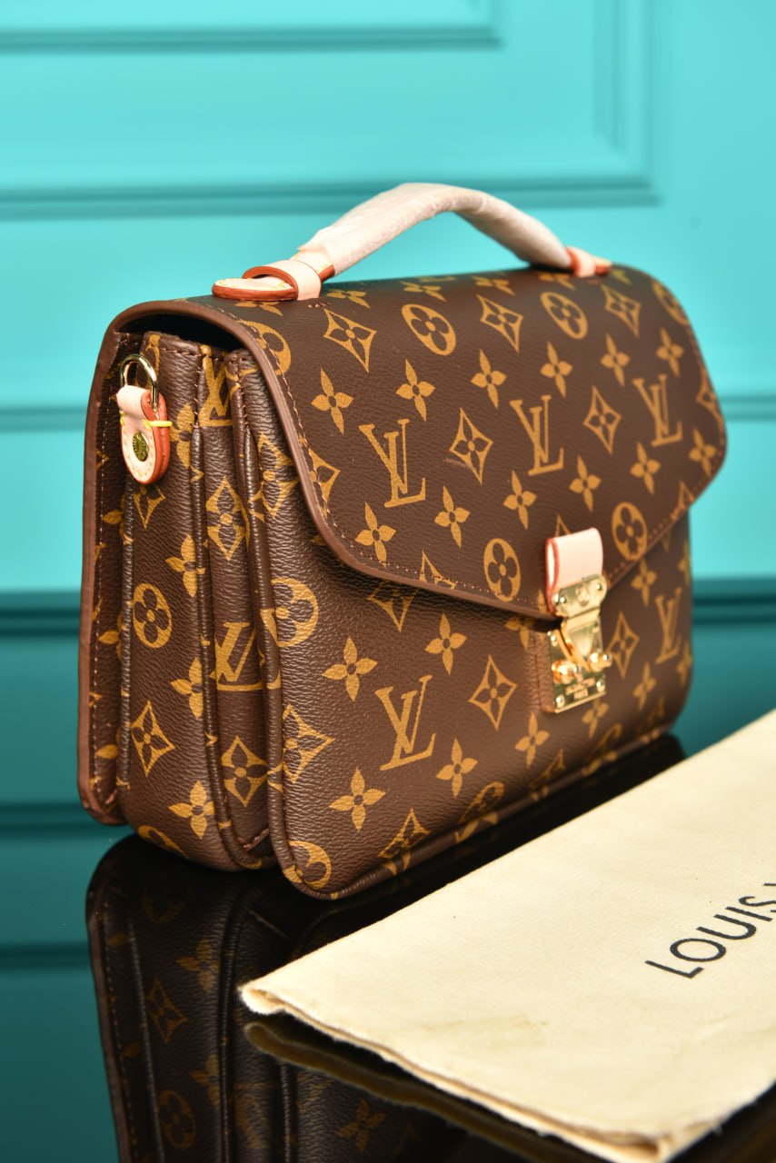 LV Metis Pochette İthal Çanta