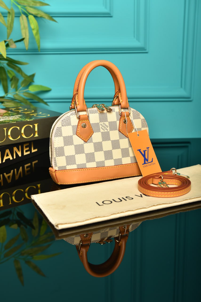 LV Nano Alma Çanta İthal