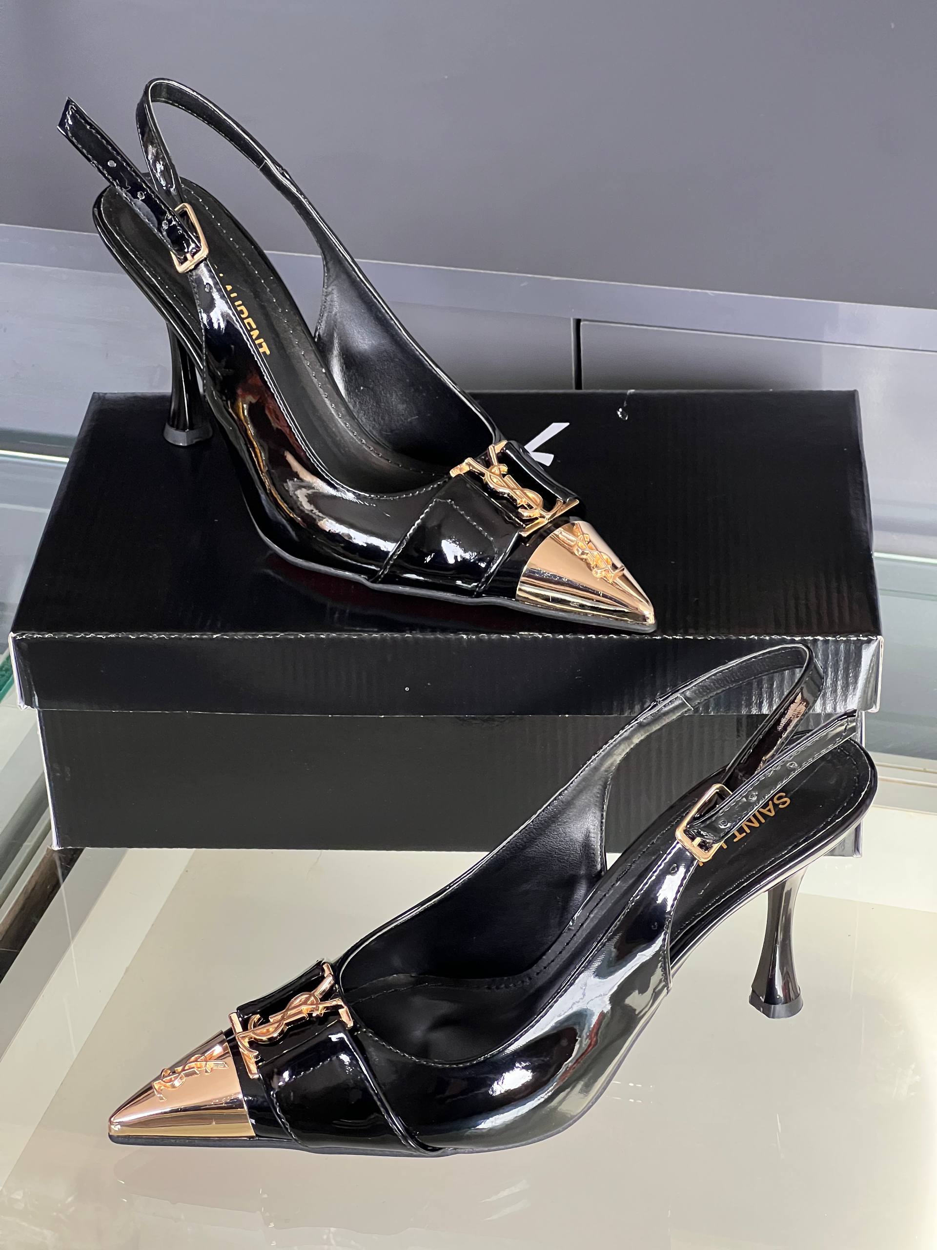 YSL Topuklu Ayakkabı