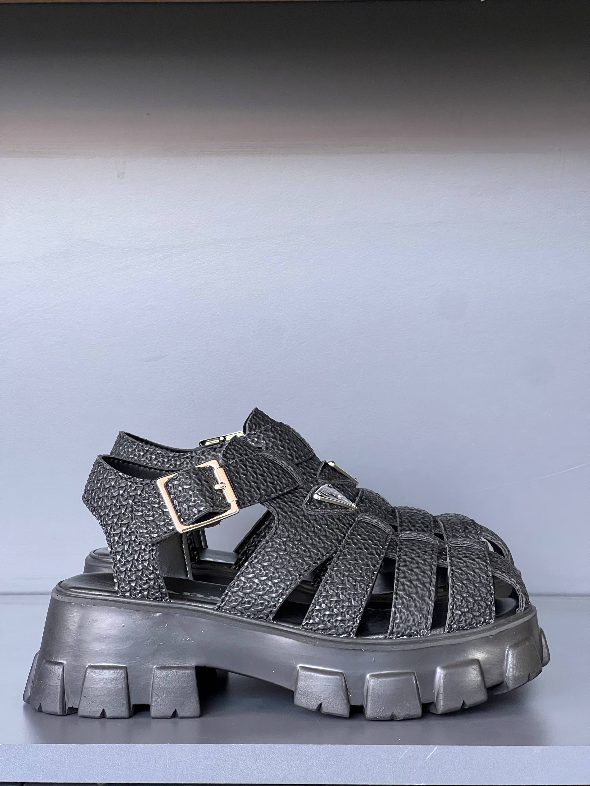 Prad@ Bayan Sandalet
