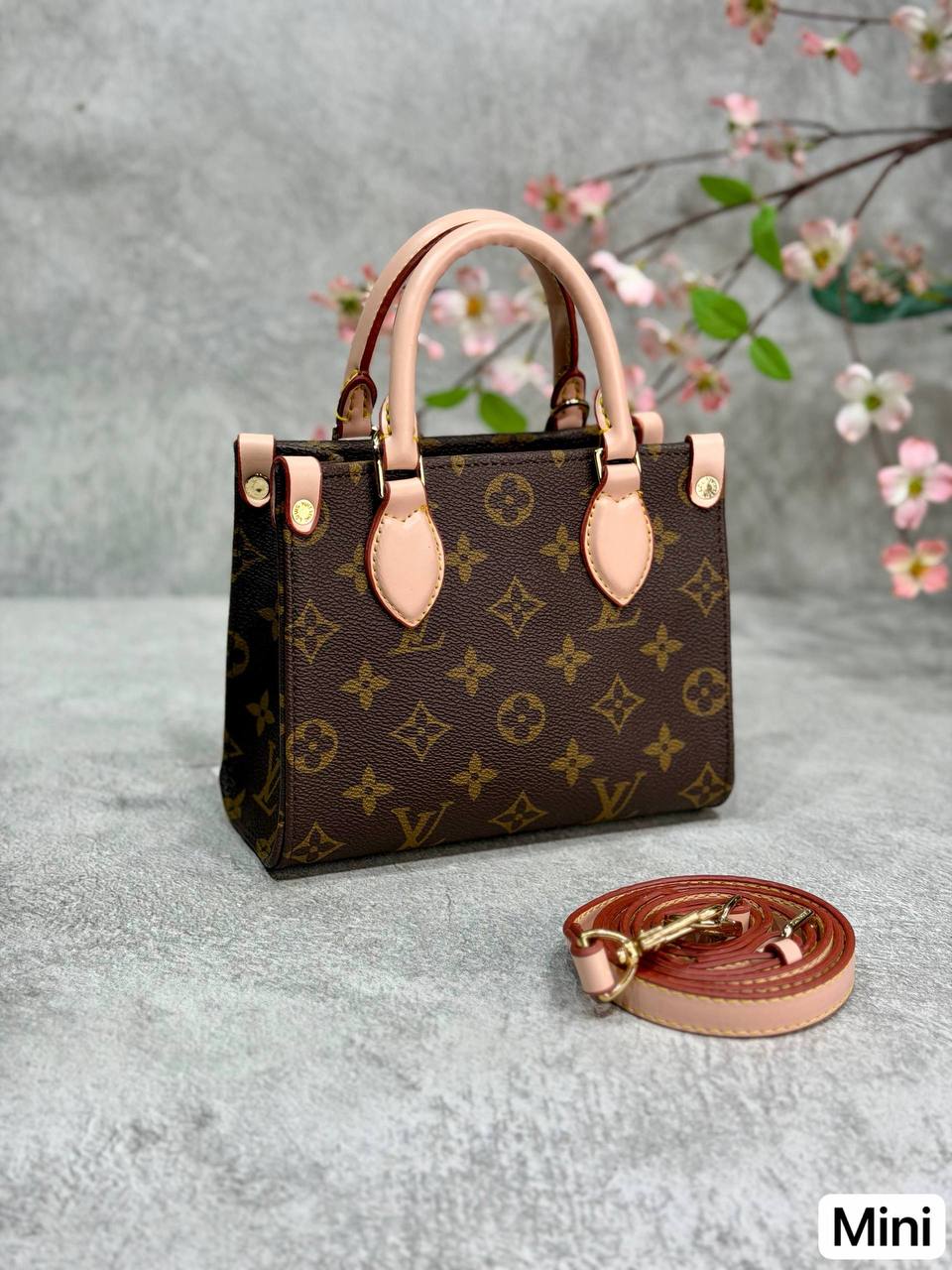 LV Onth£go Mini