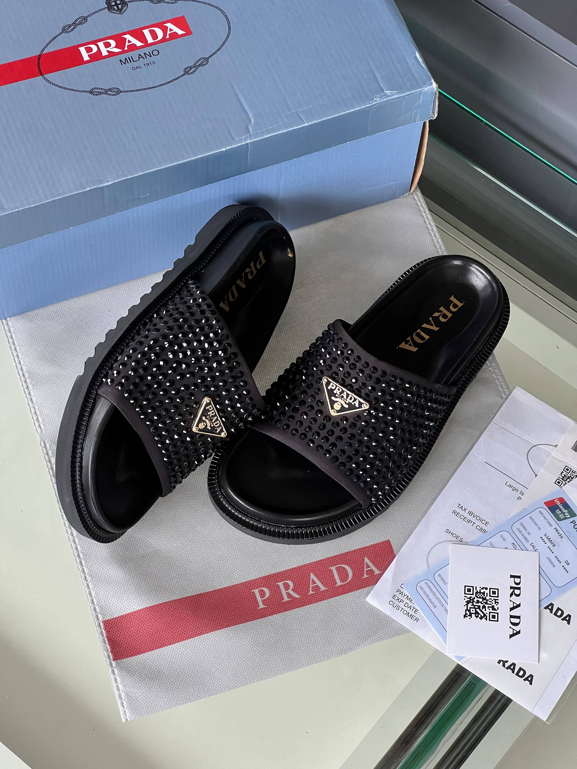 Prad@ Slippers Terlik