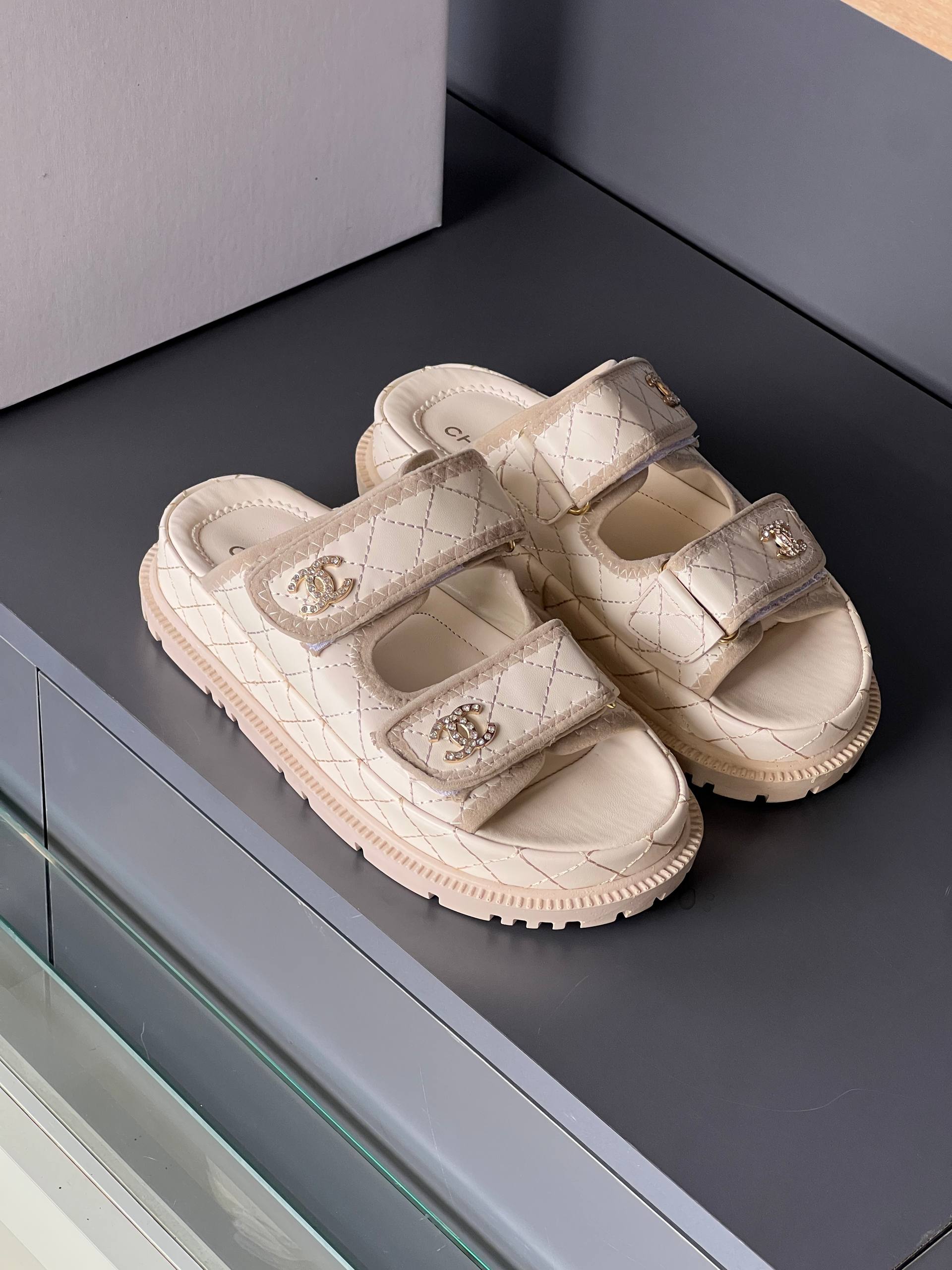 Chan£l Slippers Bayan