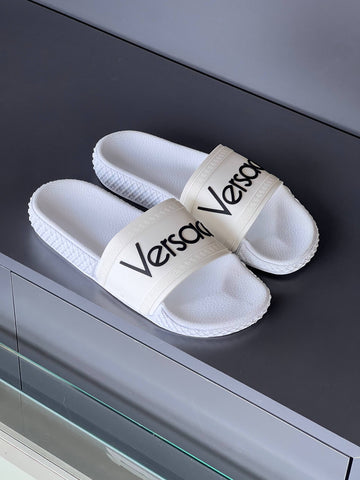 Versac£ Bay Terlik