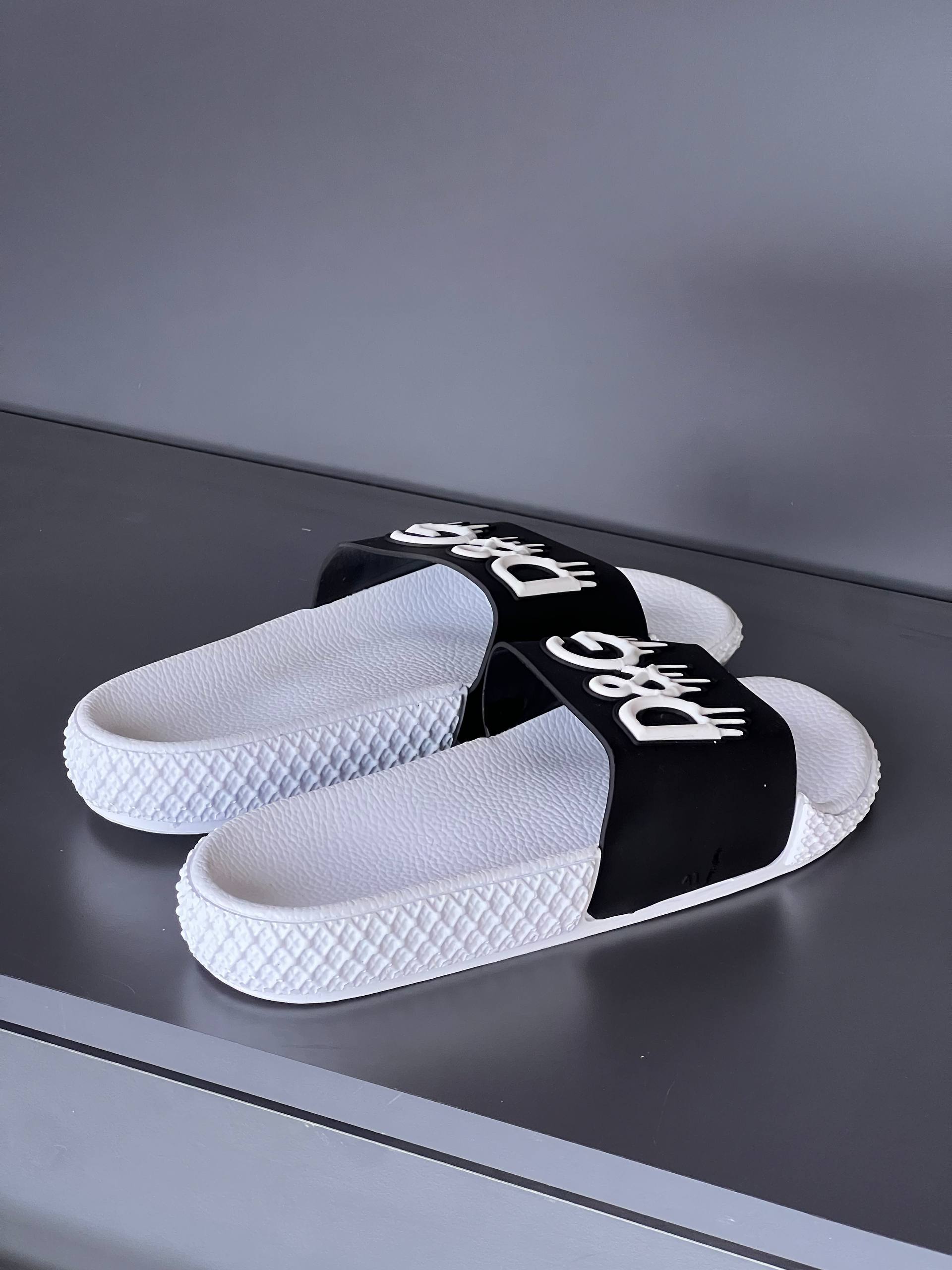 D&G Bay Terlik