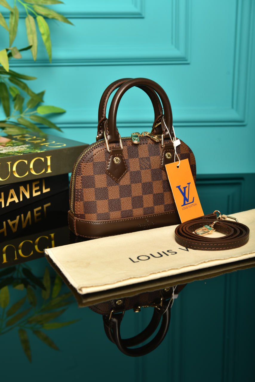 LV Nano Alma Çanta İthal
