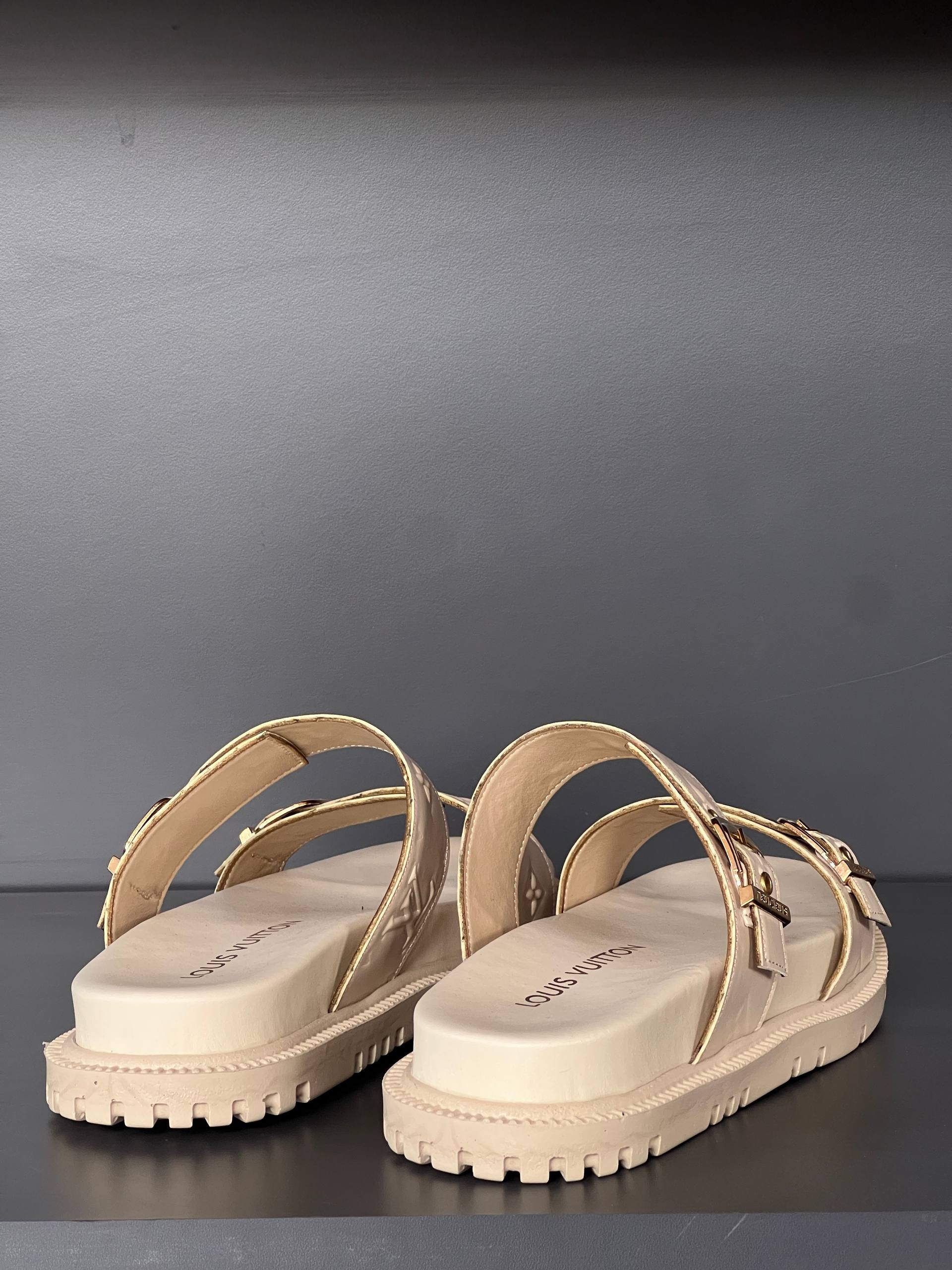 LV Bayan Sandalet