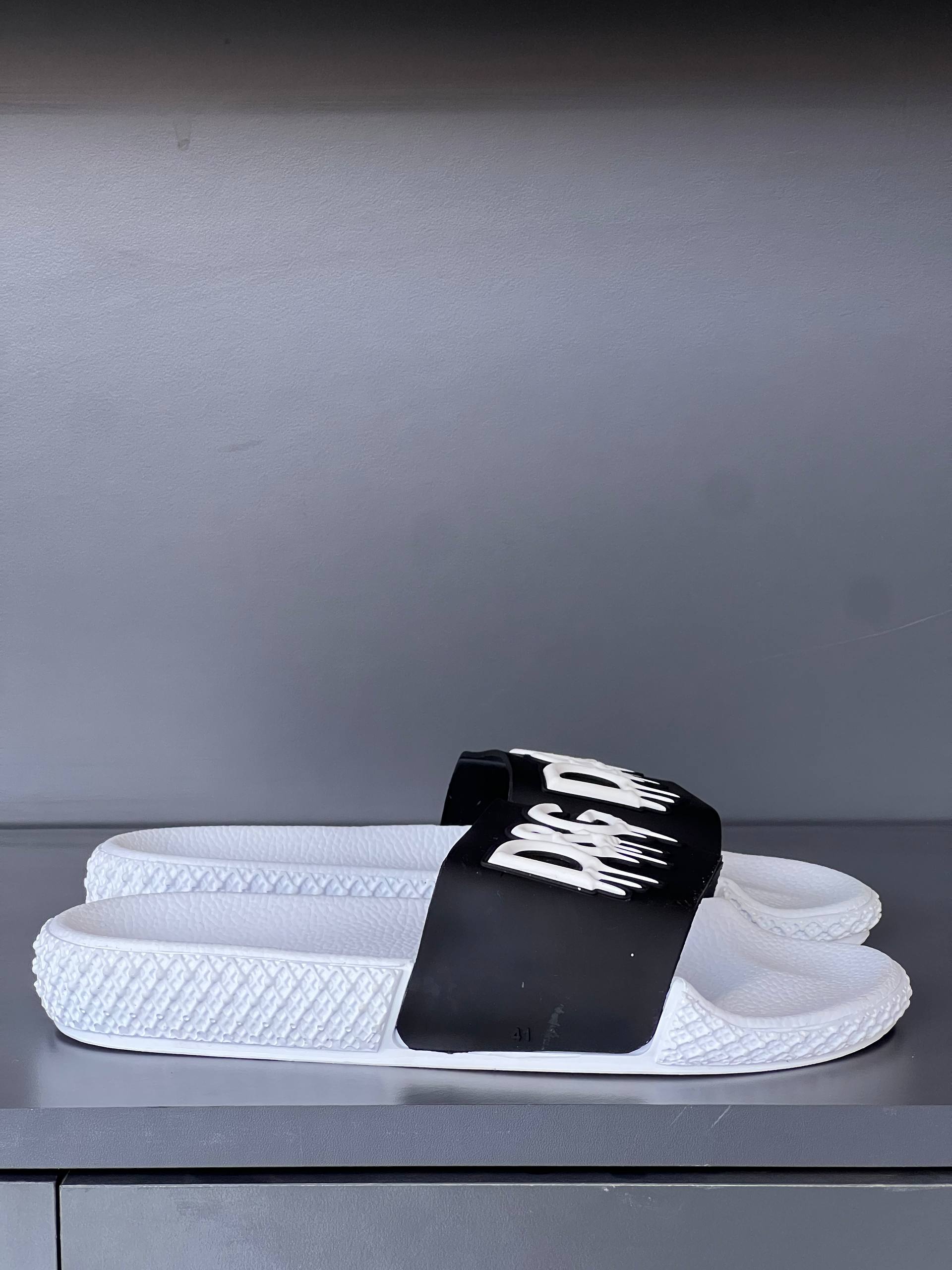 D&G Bay Terlik