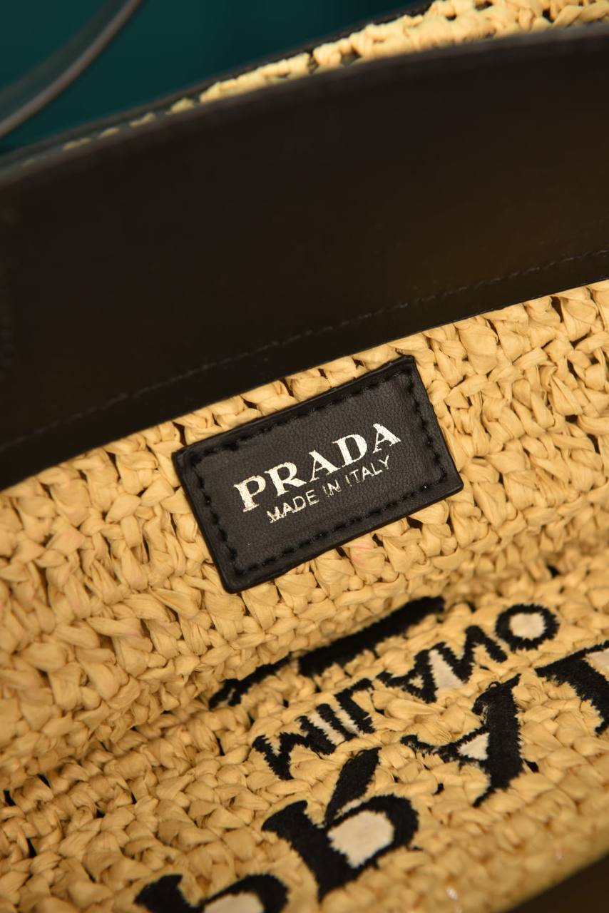 Prad@ Crochet Deri Çanta