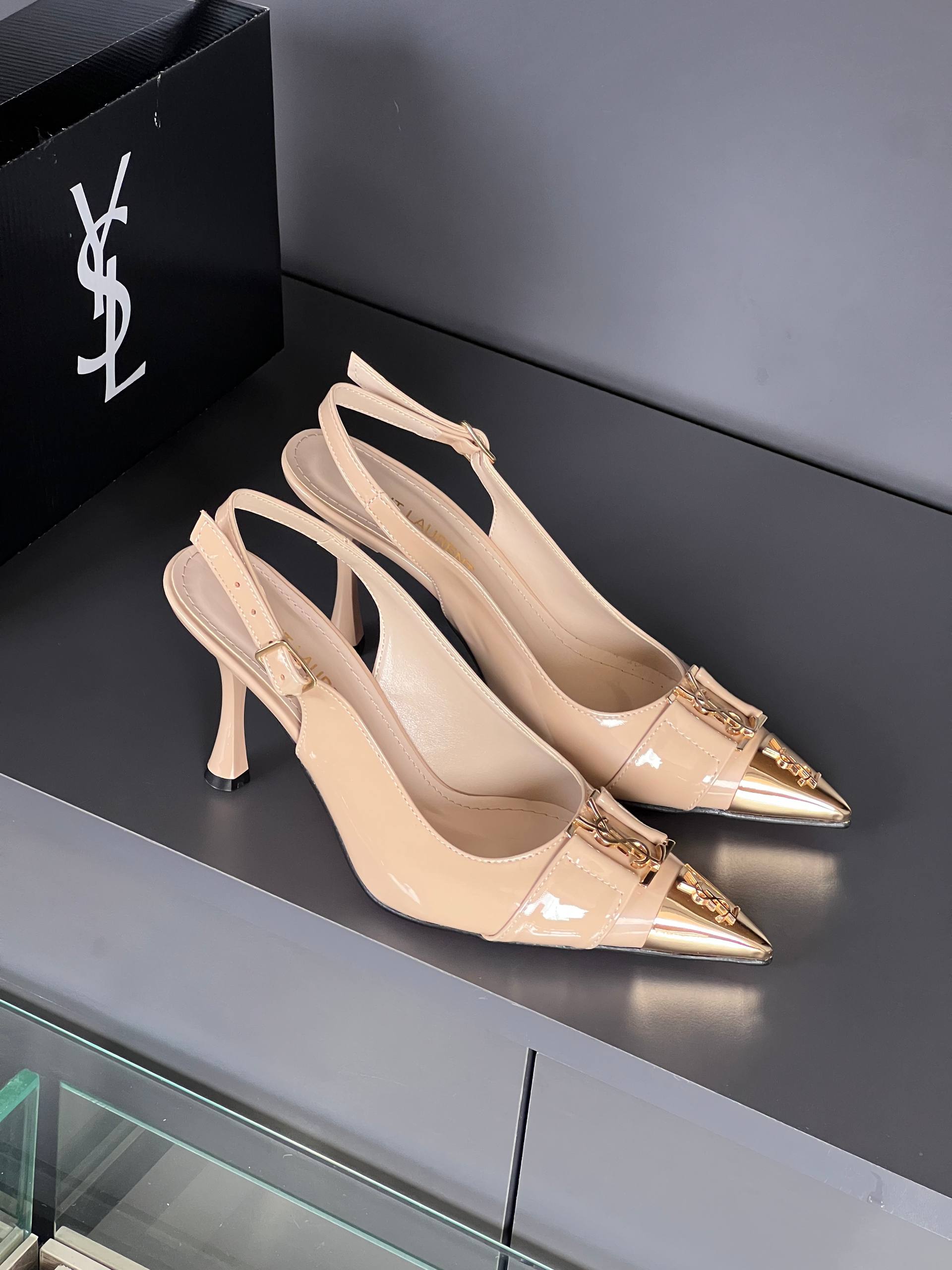 YSL Topuklu Ayakkabı