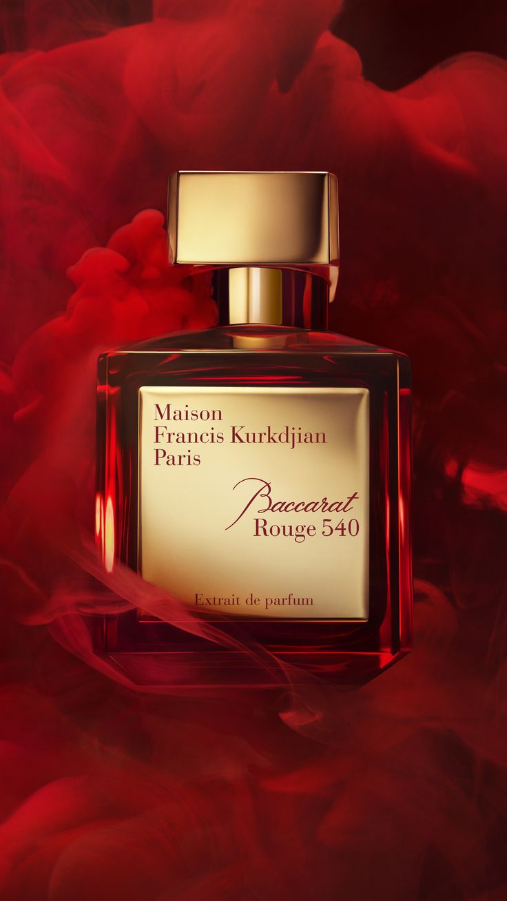 Ma!son F. Kurkd!jan Paris Extrait